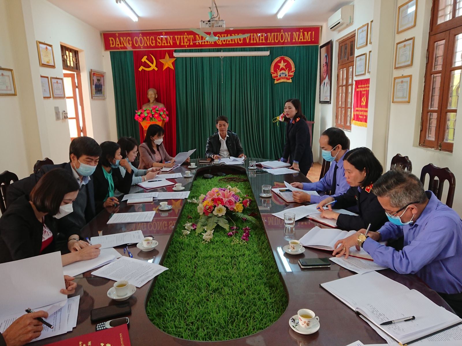Ban pháp chế Hội đồng nhân dân huyện làm việc với Viện kiểm sát nhân dân huyện Ân Thi