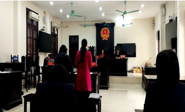 Viện kiểm sát nhân dân huyện Yên Mỹ phối hợp với Tòa án cùng cấp tổ chức phiên tòa rút kinh nghiệm vụ án kinh doanh thương mại