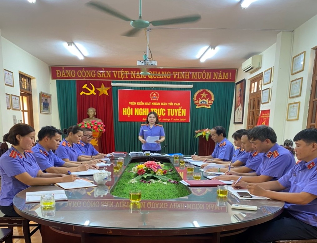 Chi bộ Viện kiểm sát nhân dân huyện Ân Thi tổ chức sinh hoạt chuyên đề “Triển khai, quán triệt, học tập  Quy định số 144/-QĐ/TW ngày 09/5/2024 của Bộ Chính trị