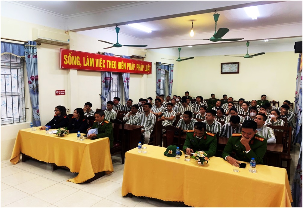 Viện kiểm sát nhân dân tỉnh Hưng Yên dự Lễ công bố quyết định giảm thời hạn chấp hành án phạt tù nhân dịp Tết Nguyên đán Giáp Thìn