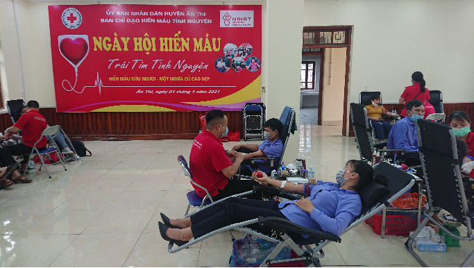 Tham gia hiến máu tình nguyện – nghĩa cử cao đẹp của Công đoàn Viện Kiểm sát nhân dân huyện Ân Thi
