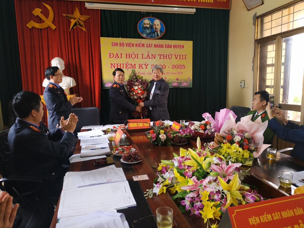 Chi bộ VKSND huyện Kim Động tổ chức Đại hội Chi bộ nhiệm kỳ 2020-2025