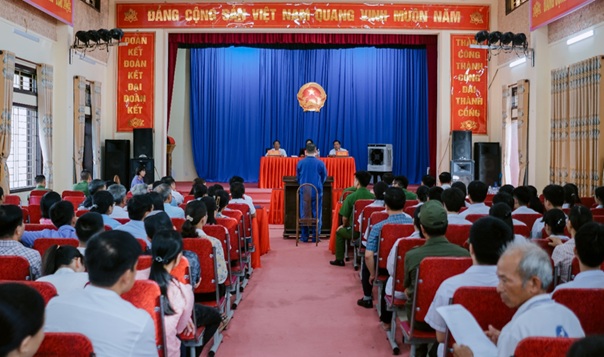 Viện kiểm sát nhân dân khu vực 6 – Hưng Yên phối hợp tổ chức phiên tòa xét xử lưu động