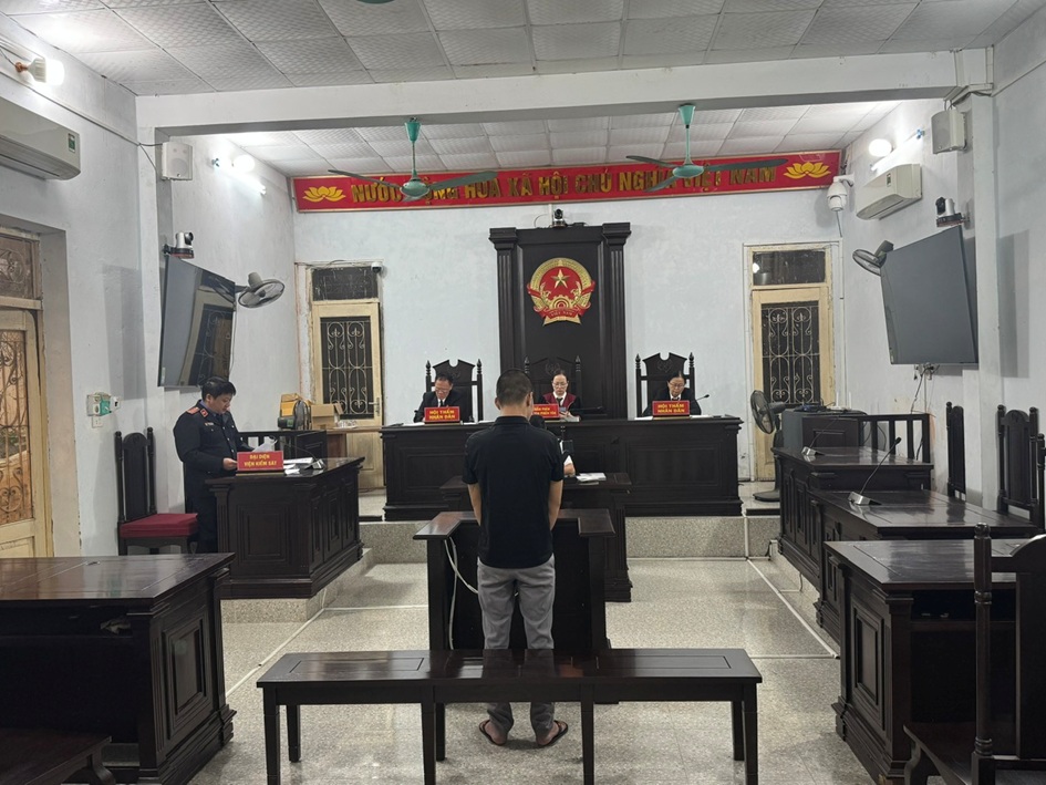 LÃNH ĐẠO VKSND KHU VỰC 1 – HƯNG YÊN TĂNG CƯỜNG TRỰC TIẾP THỰC HÀNH QUYỀN CÔNG TỐ VÀ KIỂM SÁT XÉT XỬ VỤ ÁN HÌNH SỰ