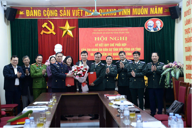 Viện kiểm sát nhân tỉnh Hưng Yên và Thi hành án dân  sự tỉnh Hưng Yên ký Quy chế phối hợp trong công tác thi hành án dân sự, thi hành án hành chính.