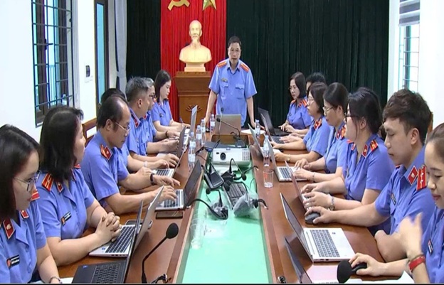 Viện KSND Khu vực 2 - Hưng Yên quán triệt, triển khai nhiệm vụ theo Kế hoạch số 144/KH-VKSTC ngày 23/7/2026 của Viện kiểm sát nhân dân tối cao về triển khai phong trào “Bình dân học vụ số” ngành Kiểm sát nhân dân - chuyên đề an ninh mạng
