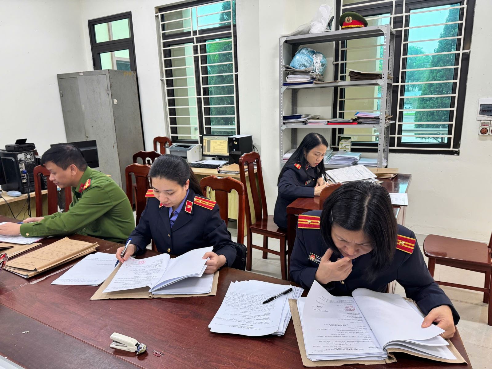 Viện kiểm sát nhân dân tỉnh phối hợp Công an tỉnh tăng cường kiểm sát trong công tác tạm giữ, tạm giam, thi hành án phạt tù