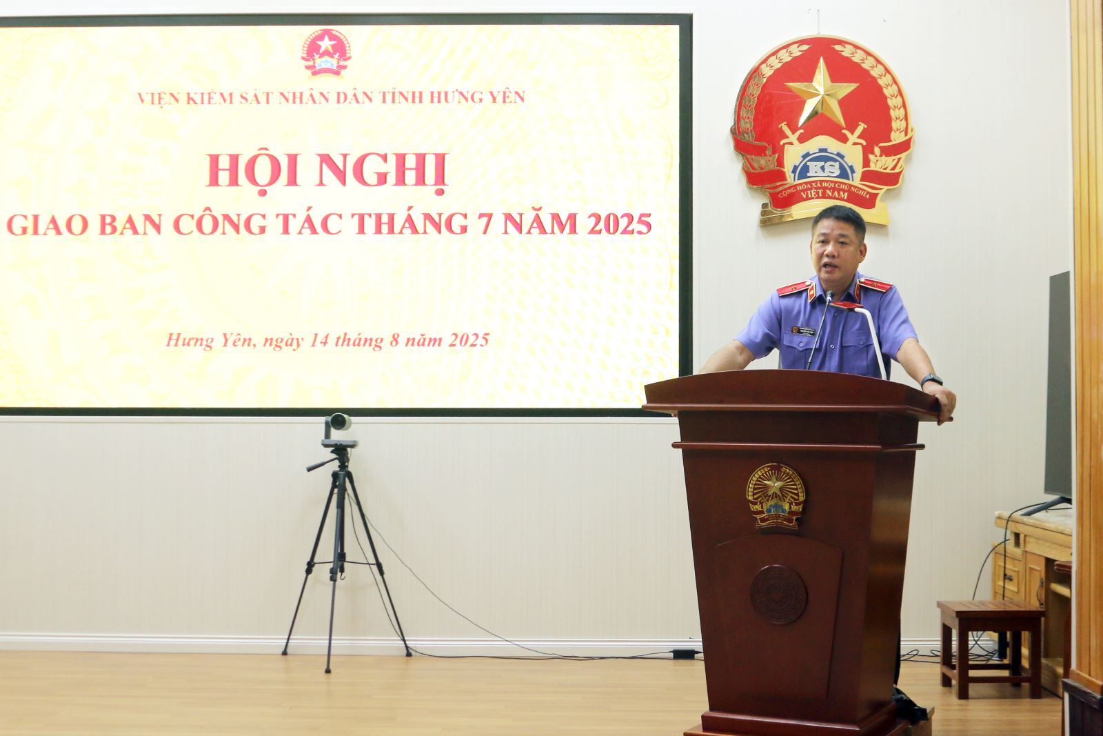 Viện kiểm sát nhân dân tỉnh Hưng Yên tổ chức Hội nghị giao ban công tác tháng 7 năm 2025