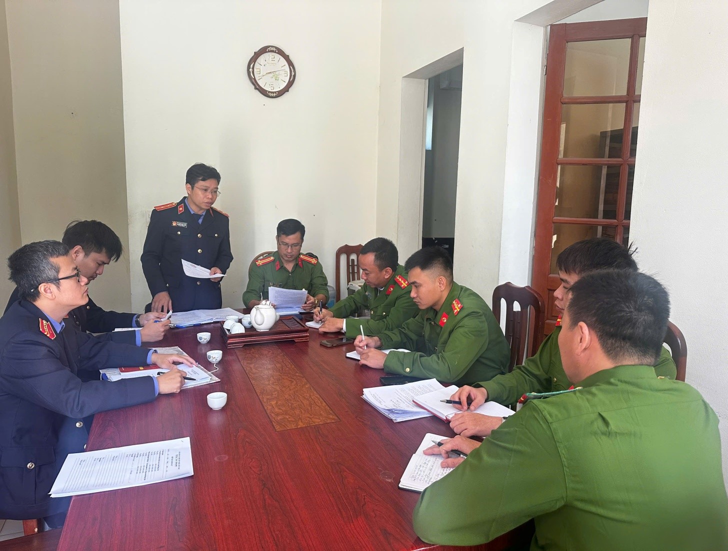 VKS khu vực 6- Hưng Yên TTKS đột xuất tại Phân trại tạm giam Tiền Hải- Trạm tạm giam số 2  trên cơ sở thực hiện chủ trương sáp nhập các phân trại tạm giam khu vực Tiền Hải, Kiến Xương, Thái Thụy của Bộ Công an