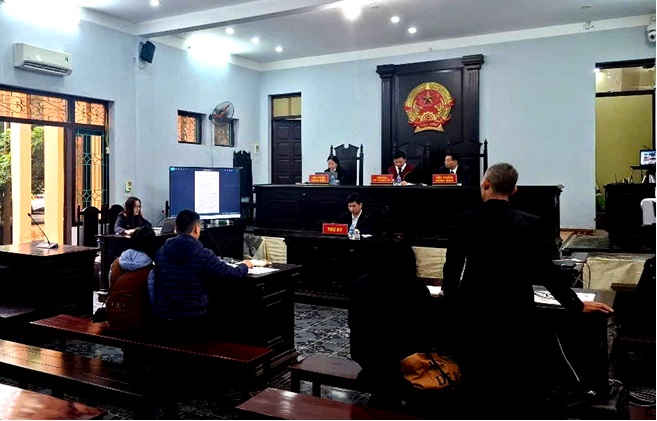Viện kiểm sát nhân dân tỉnh Hưng Yên phối hợp tổ chức phiên toà truyền hình trực tuyến để rút kinh nghiệm vụ án dân sự