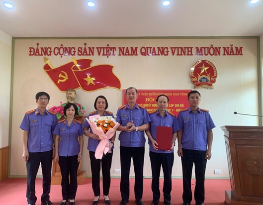 Hội nghị công bố quyết định thành lập Chi bộ VKSND khu vực 7 - Hưng Yên
