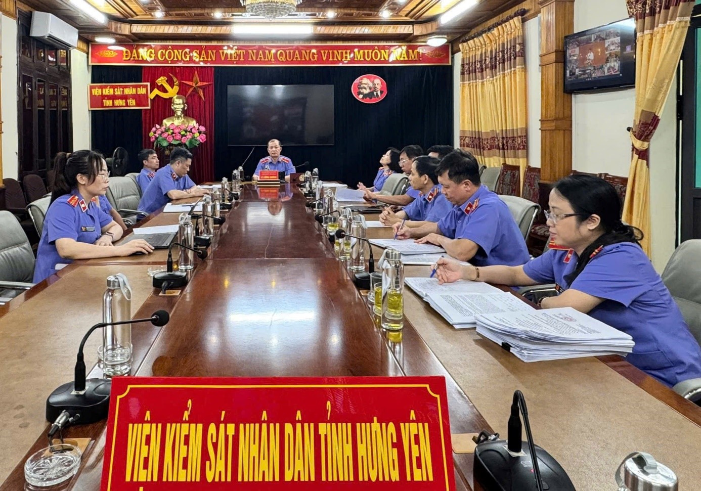 Đảng bộ VKSND tỉnh tham dự Hội nghị cập nhật kiến thức, quy định mới của pháp luật trong các lĩnh vực và bồi dưỡng nghiệp vụ công tác kiểm tra, giám sát
