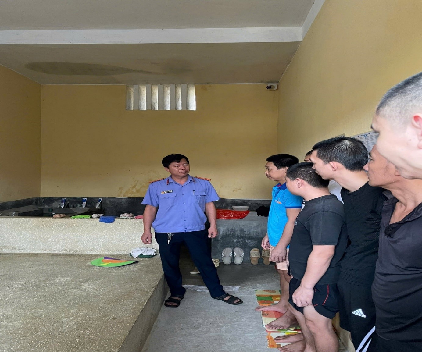 Viện KSND khu vực 1 - Hưng Yên phát hiện, kiến nghị khắc phục vi phạm trong công tác tạm giữ, tạm giam tại Phân trại tạm giam Tiên Lữ