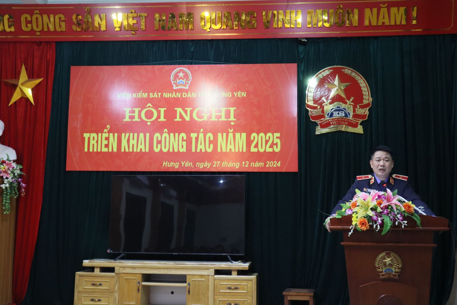 VIỆN KIỂM SÁT NHÂN DÂN TỈNH HƯNG YÊN TỔ CHỨC HỘI NGHỊ TRIỂN KHAI CÔNG TÁC NĂM 2025