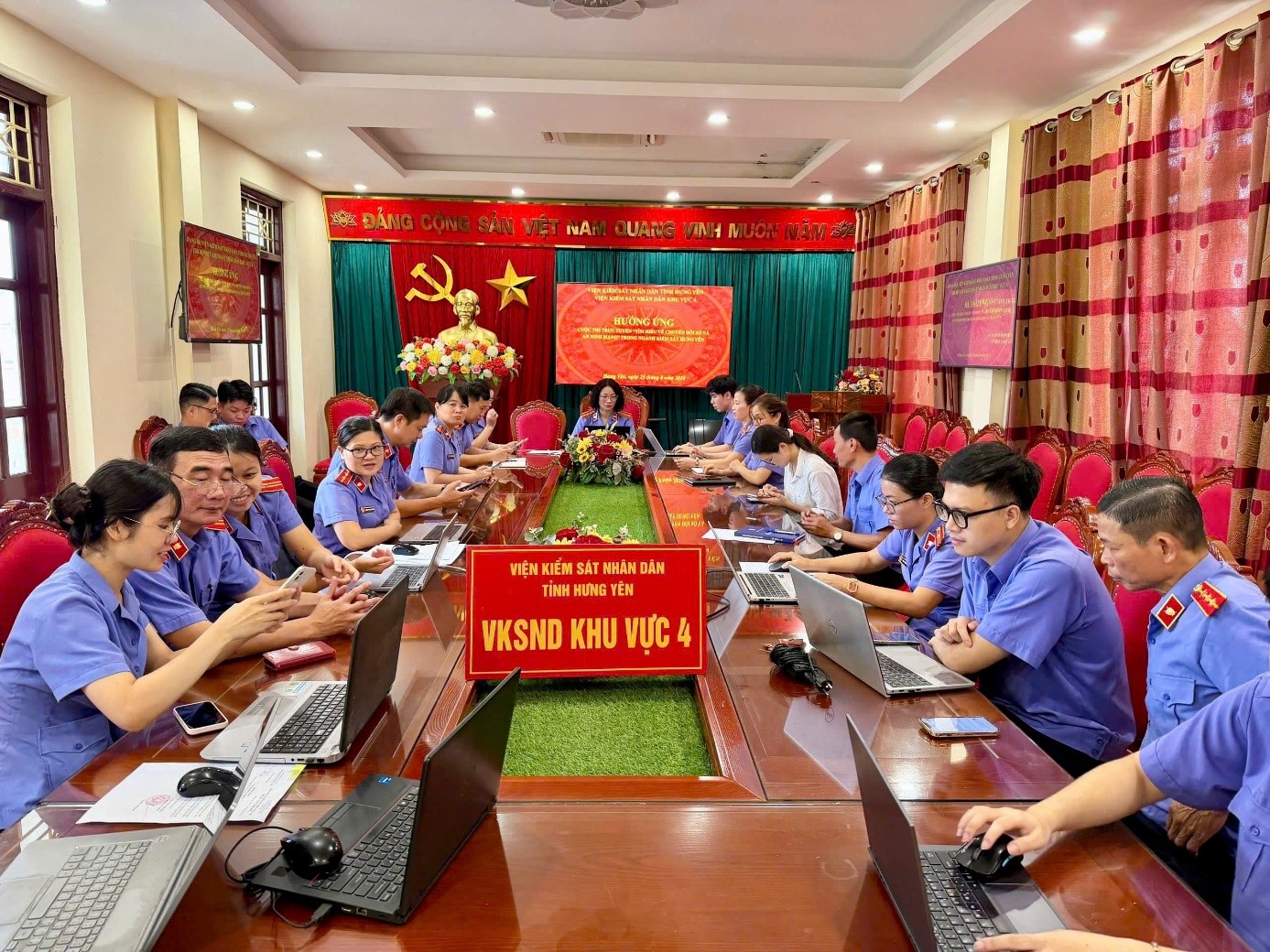 VKSND KHU VỰC 4 – HƯNG YÊN TÍCH CỰC HƯỞNG ỨNG, THAM GIA CUỘC THI TRỰC TUYẾN “TÌM HIỂU VỀ CHUYỂN ĐỔI SỐ VÀ AN NINH MẠNG” TRONG NGÀNH KIỂM SÁT HƯNG YÊN NĂM 2026
