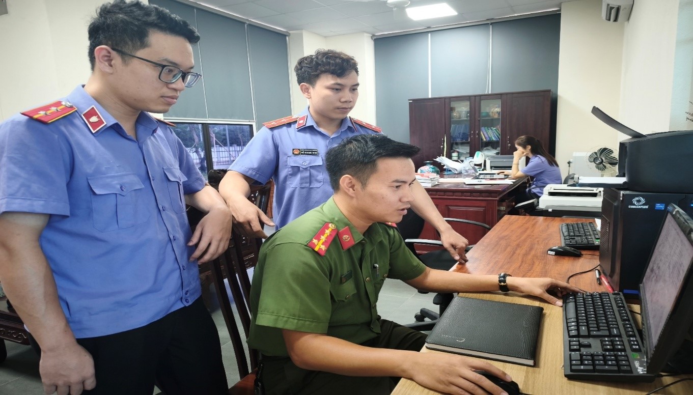 Viện Kiểm sát nhân dân Khu vực 2 - Hưng Yên tổ chức Hội nghị tập huấn công tác bảo vệ an ninh mạng và thực hành giải pháp bảo mật thông tin, an ninh dữ liệu trong công tác.