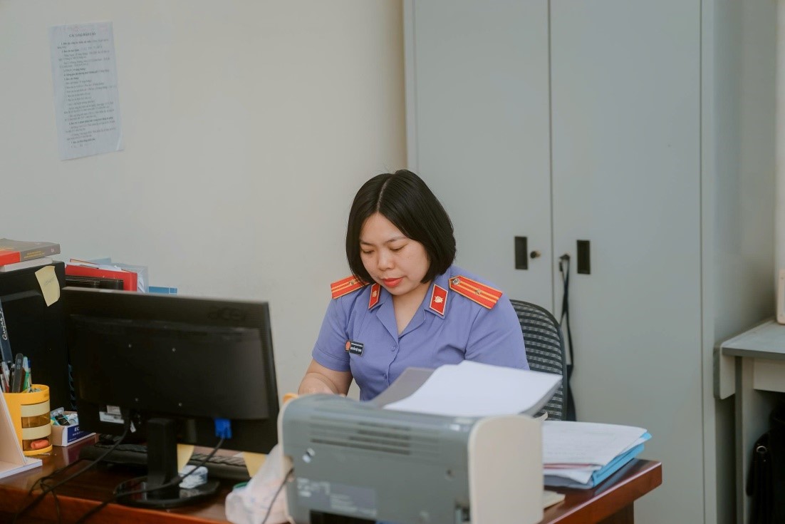 Nữ Kiểm sát viên yêu nghề, nhiệt huyết, trách nhiệm với công việc
