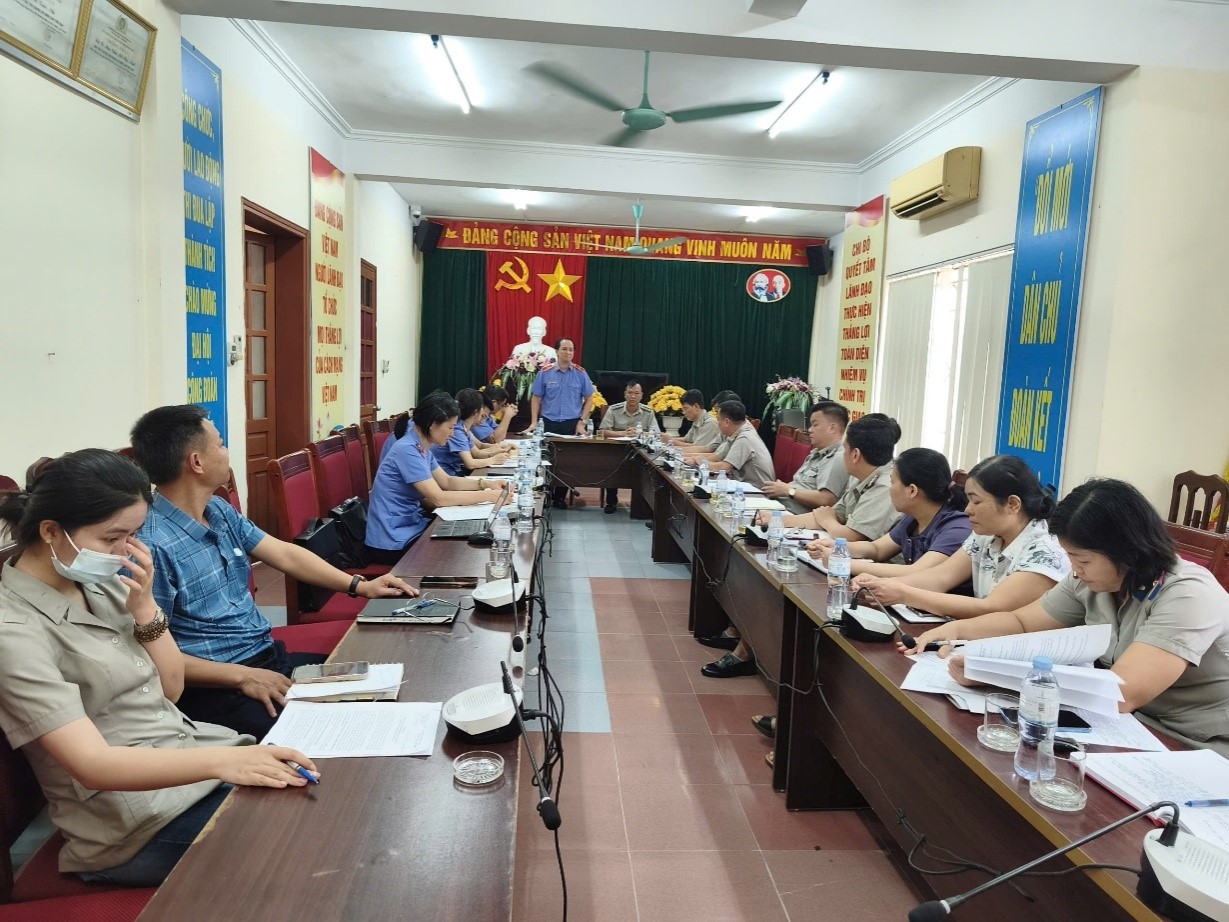 Viện KSND tỉnh Hưng Yên phúc tra việc thực hiện  Kết luận trực tiếp kiểm sát năm 2025 và trực tiếp kiểm sát hoạt động thi hành án dân sự năm 2026 tại Thi hành án dân sự tỉnh Hưng Yên