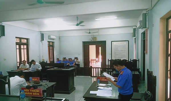 Viện kiểm sát nhân dân huyện Ân Thi phối hợp với Toà án tổ chức phiên toà rút kinh nghiệm Vụ án Kinh doanh thương mại