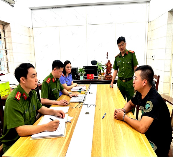 Viện kiểm sát nhân dân huyện Văn Lâm phối hợp với Cơ quan Cảnh sát điều tra Công an huyện giải quyết hiệu quả vụ án Mua bán trái phép chất ma túy với số lượng lớn