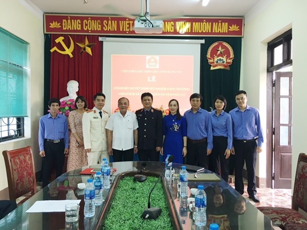 Công bố quyết định bổ nhiệm Viện trưởng Viện KSND huyện Phù Cừ