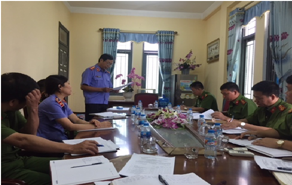 Trực tiếp kiểm sát việc tuân theo pháp luật trong công tác tạm giữ, tạm giam và thi hành án phạt tù tại Trại tạm giam công an tỉnh Hưng Yên