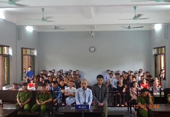 40 năm tù cho các bị cáo côn đồ giết người